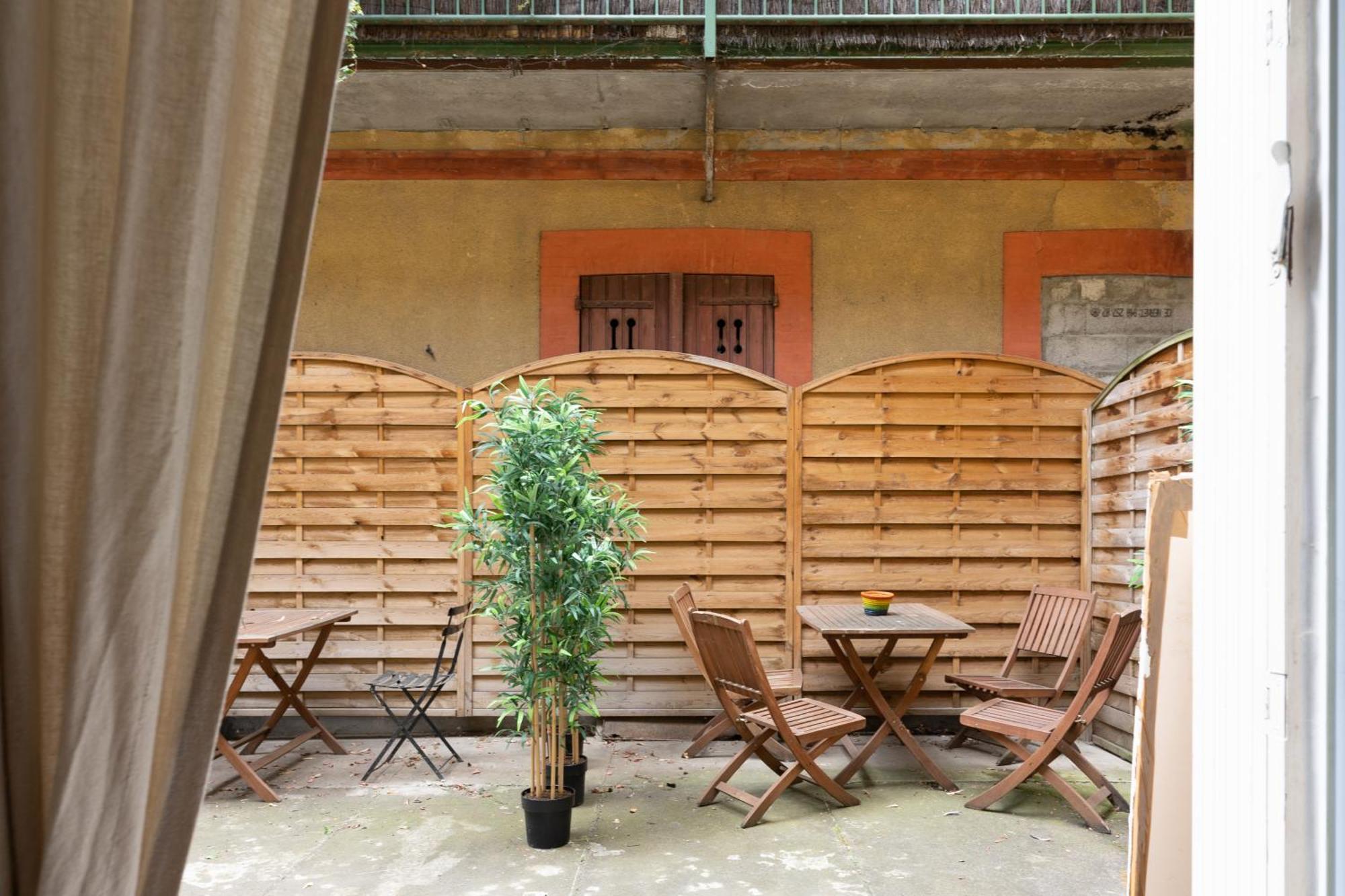 Апартаменты Le Patio Riquet Тулуза Экстерьер фото