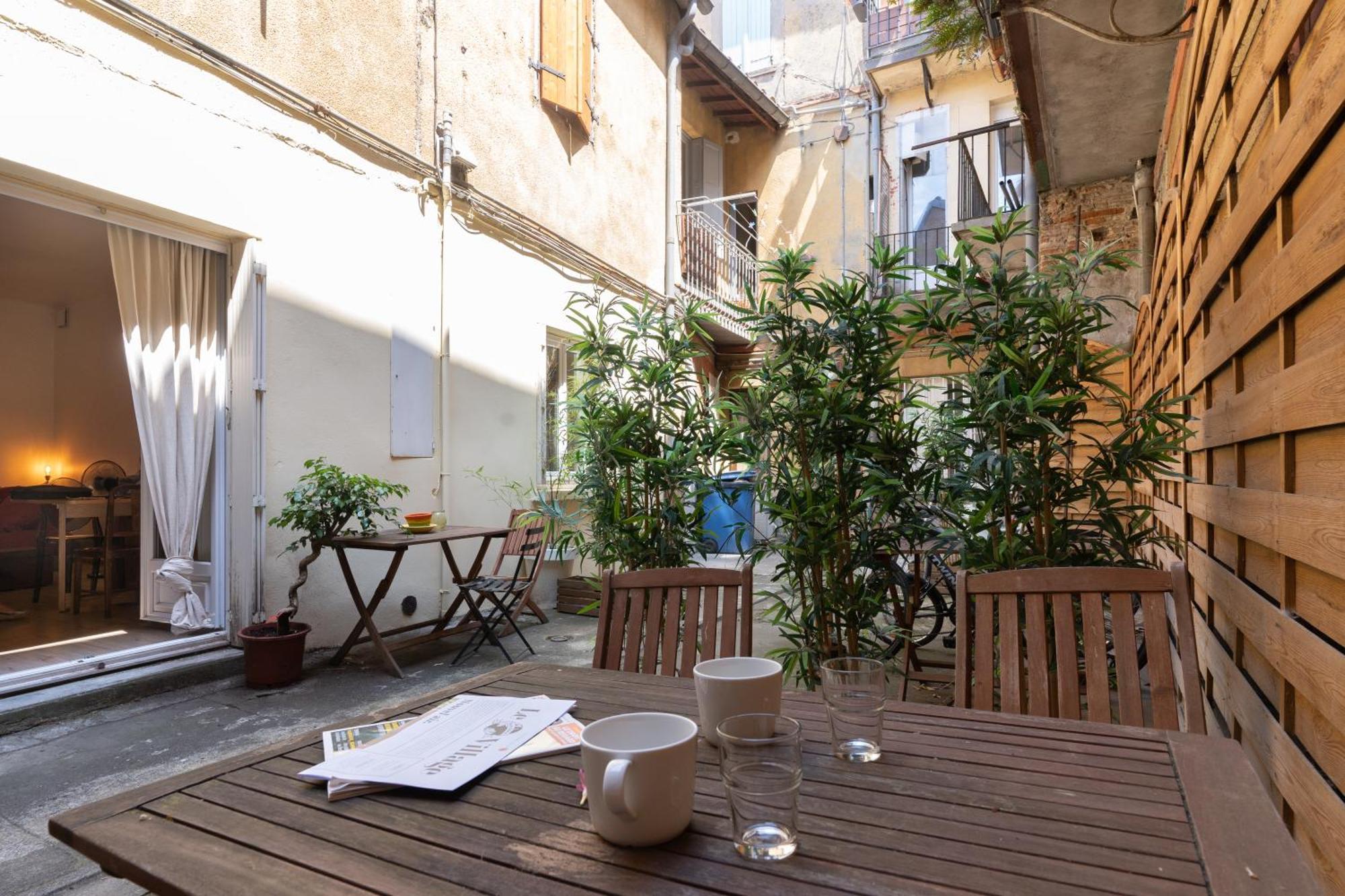 Апартаменты Le Patio Riquet Тулуза Экстерьер фото